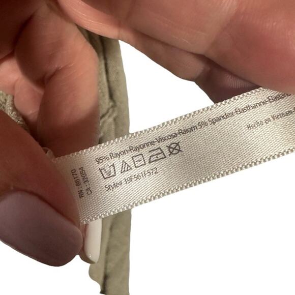 Free People Intimately Olive Gauze Distressed Scoop Neck Shirt Women Sz L - Picture 9 of 9